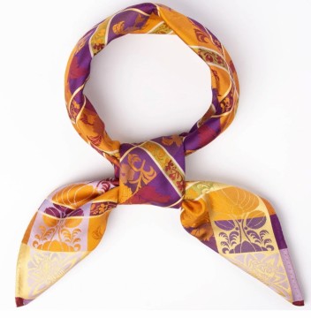 Tyrihans - Mimmi silkeskjerf    |    92