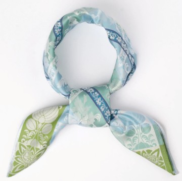 Tyrihans - Mimmi silkeskjerf    |    21