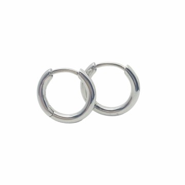 Maddie hoops